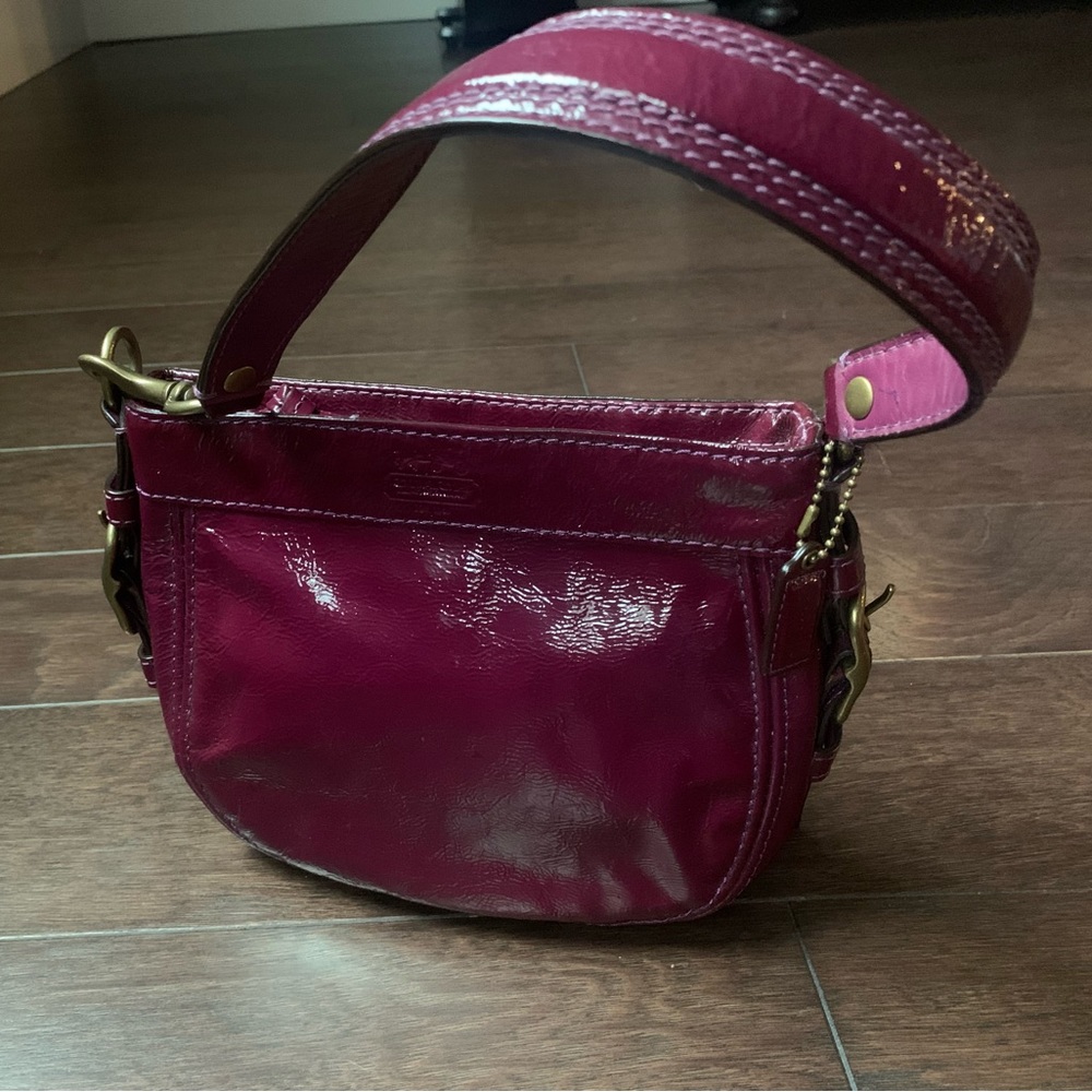 Beautiful Coach Mini Shoulder Bag in luscious magenta/wine patent leather!